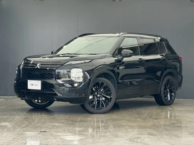 Mitsubishi OUTLANDER PHEV ブラックエディション 2024