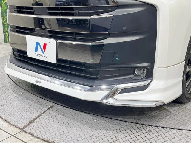 Toyota NOAH HYBRID S−Z photo 3