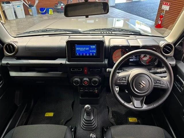 Suzuki JIMNY SIERRA JC photo 2