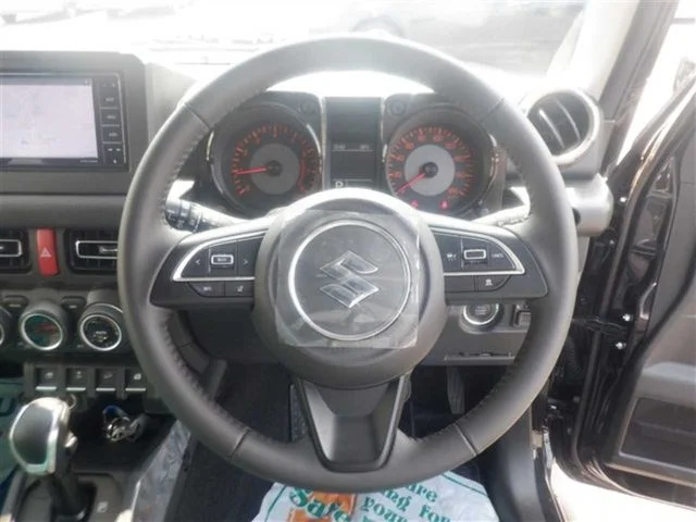 Suzuki JIMNY NOMADE FC photo 4