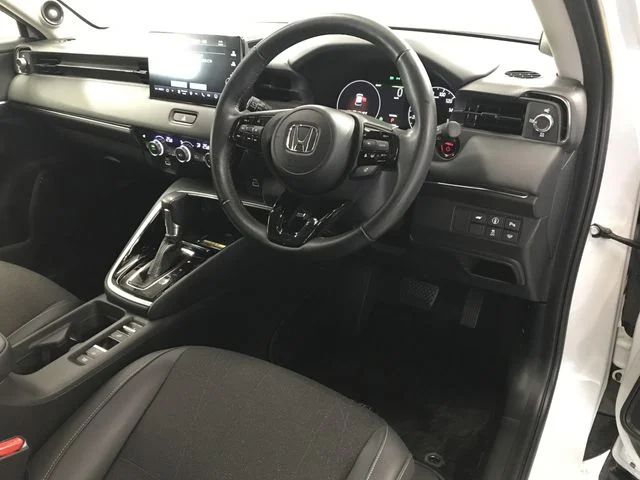 Honda VEZEL e:HEV Z photo 2