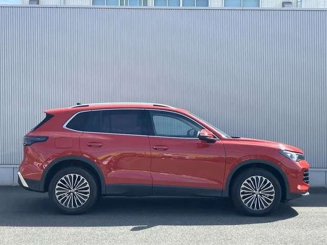Volkswagen VOLKSWAGEN TIGUAN TDI　4モーション　エレガンス photo 4