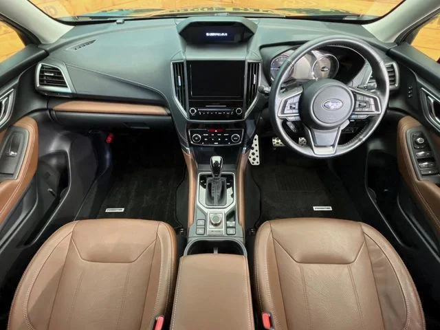 Subaru FORESTER アドバンス photo 2