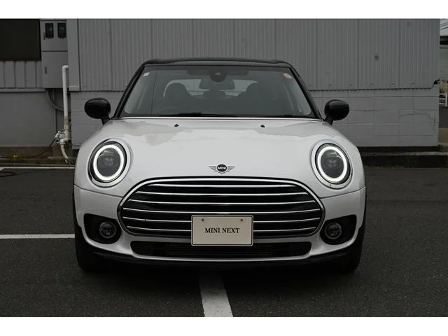Bmw MINI COOPER D CLUBMAN ベースグレード photo 2