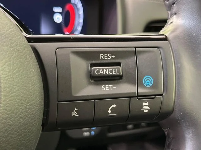 Nissan X-TRAIL HYBRID 4WD X　e−4ORCE　エクストリーマーX photo 4