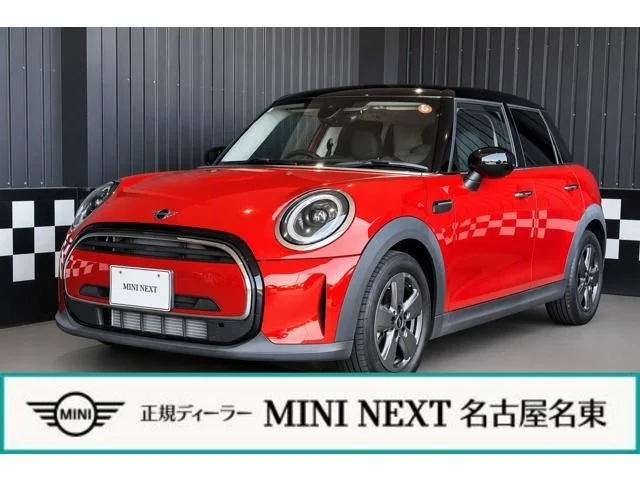 Bmw MINI COOPER D 5DOOR ベースグレード 2021