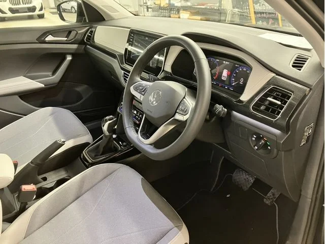 Volkswagen VOLKSWAGEN T-Cross TSI　スタイル photo 2