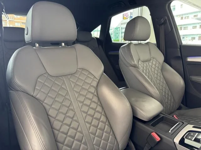 Audi AUDI Q5 SPORTBACK 40　TDI　クワトロ　Sライン photo 4