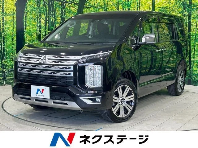 Mitsubishi DELICA D:5 4WD P 2024