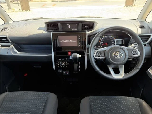 Toyota ROOMY カスタムG photo 3