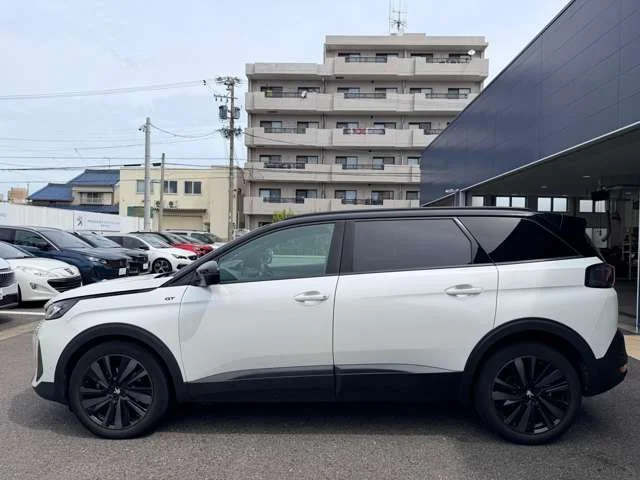 Peugeot PEUGEOT 5008 GT　ブルーHDi photo 2