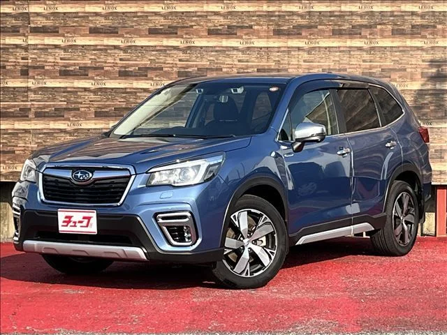 Subaru FORESTER アドバンス 2019