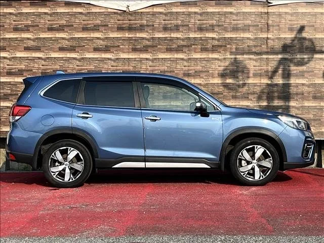 Subaru FORESTER アドバンス photo 4