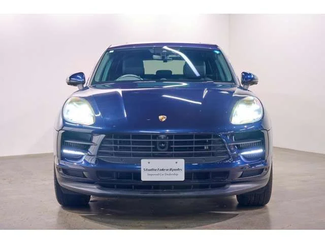 Porsche PORSCHE Macan S photo 2