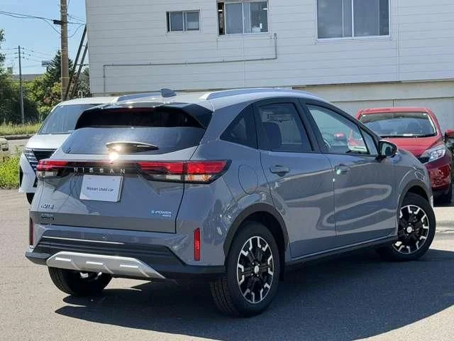 Nissan NOTE AUTECH CROSSOVER X　FOUR photo 2
