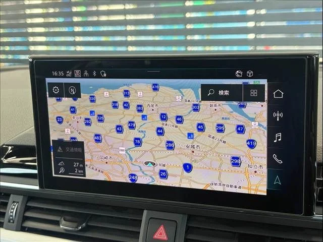 Audi AUDI A4 AVANT ブラック　スタイル　プラス photo 3