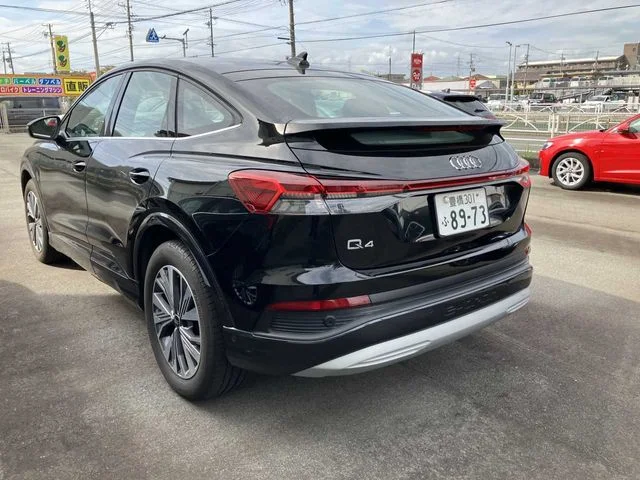 Audi AUDI Q4 e-tron SPORTBACK 40　アドバンスド photo 4