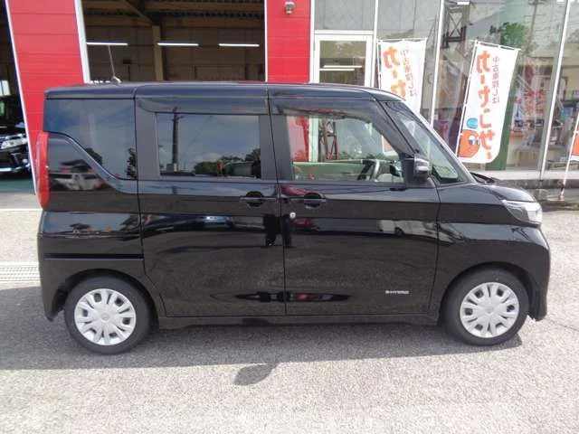 Nissan ROOX X photo 4