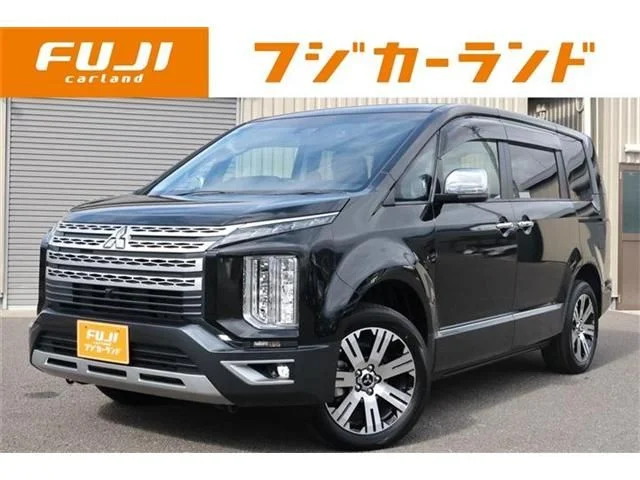 Mitsubishi DELICA D:5 4WD P 2024
