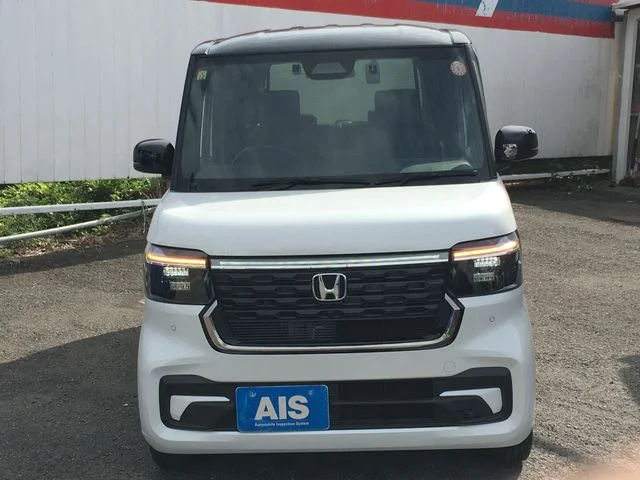 Honda N BOX CUSTOM ターボ　コーディネートスタイル　2トーン photo 3