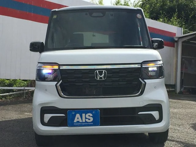 Honda N BOX CUSTOM ターボ　コーディネートスタイル　2トーン photo 4