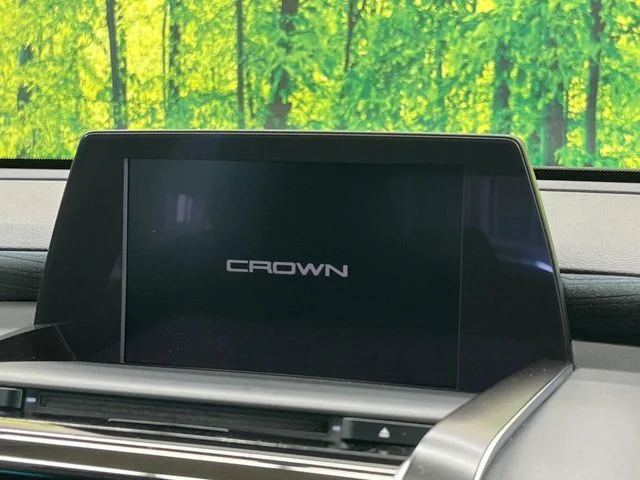 Toyota CROWN sedan hybrid S　Cパッケージ photo 3