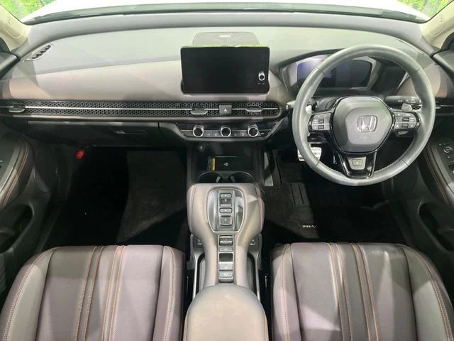 Honda ZR-V e:HEV Z photo 2