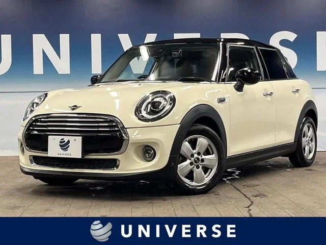 Bmw MINI COOPER 5DOOR ベースグレード 2021