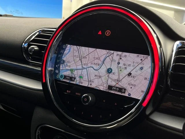 Bmw MINI COOPER D CLUBMAN サヴィル　ロウ　エディション photo 4