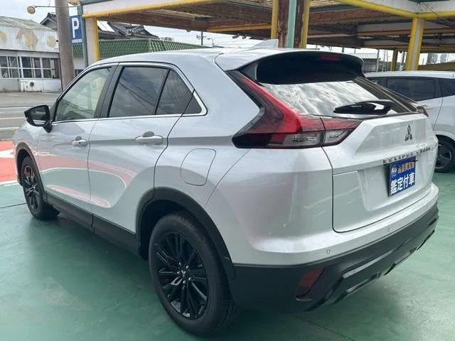 Mitsubishi ECLIPSE CROSS 2WD ブラックエディション photo 4