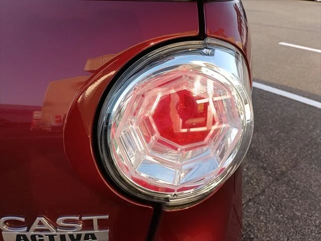 Daihatsu CAST ACTIVA X　リミテッド　SA3 photo 4
