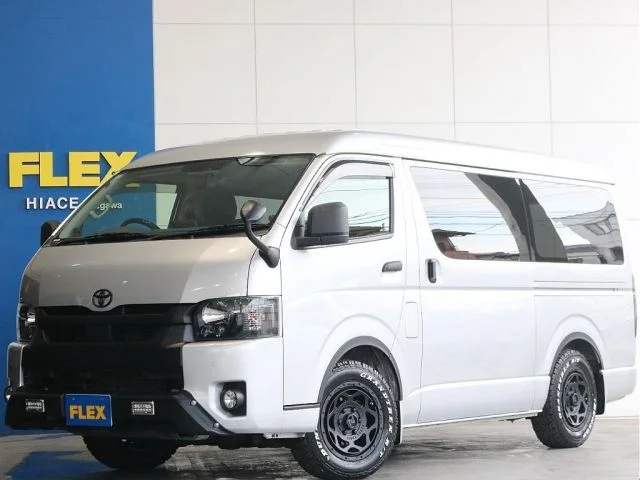 Toyota HIACE van 4WD ワイド　スーパーGLロング　ミドルルーフ 2022