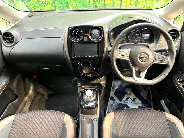 Nissan NOTE e−POWER　メダリスト photo 2