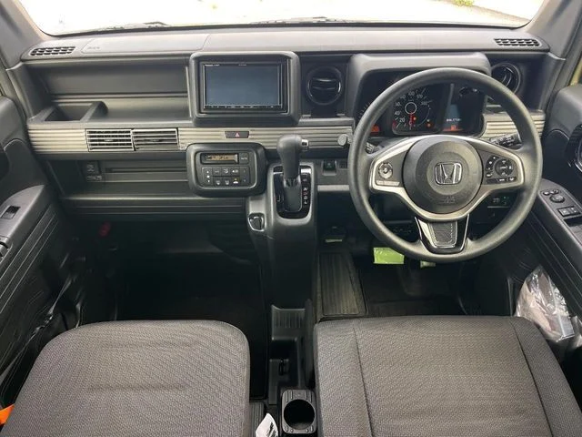 Honda N-VAN+STYLE ファン　ターボ photo 2