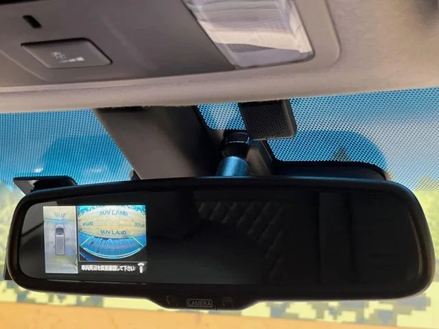 Mitsubishi DELICA D:5 4WD P photo 4