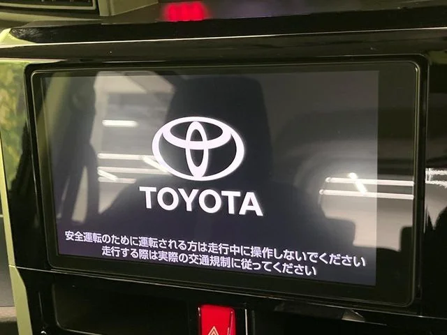 Toyota ROOMY カスタムG photo 3