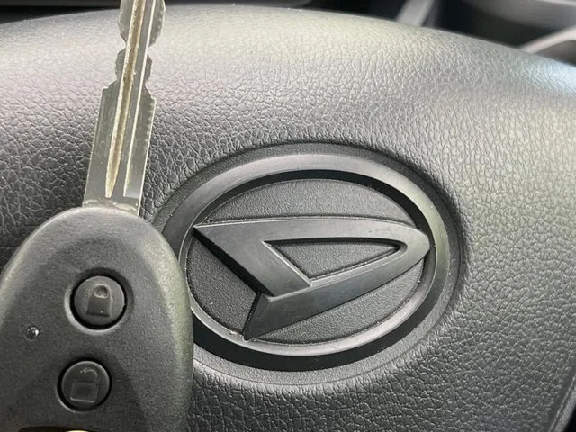Daihatsu MIRA e:S L　SA3　10th　アニバーサリーEd photo 4