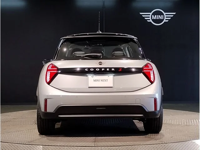 Bmw MINI COOPER S photo 4