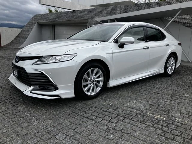 Toyota CAMRY HYBRID G photo 2