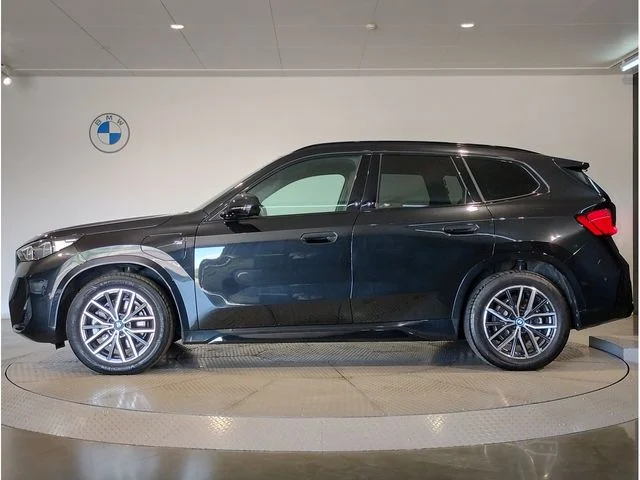Bmw BMW iX1 xDrive30　Mスポーツ photo 2