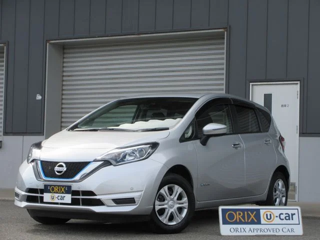 Nissan NOTE 4WD e−POWER　B　FOUR 2019