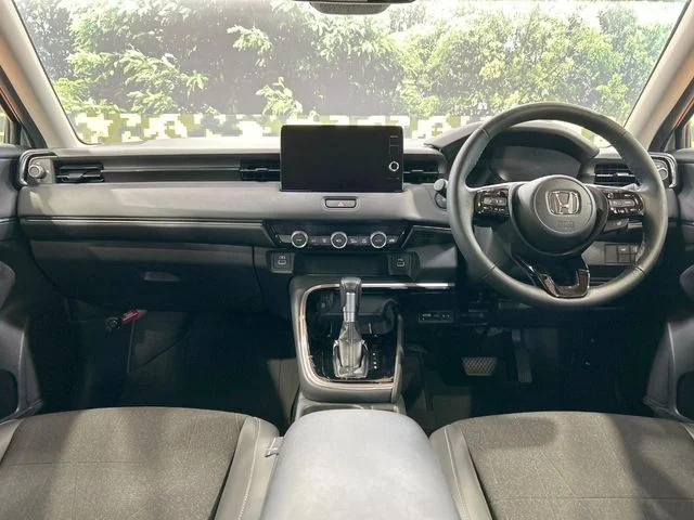 Honda VEZEL e:HEV Z photo 2