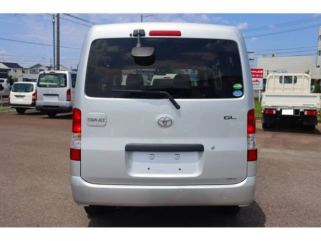 Toyota TOWNACE van 2WD GL photo 4