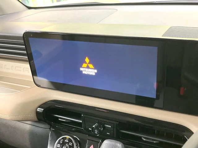 Mitsubishi DELICA MINI T　プレミアム　デリマルパッケージ photo 3