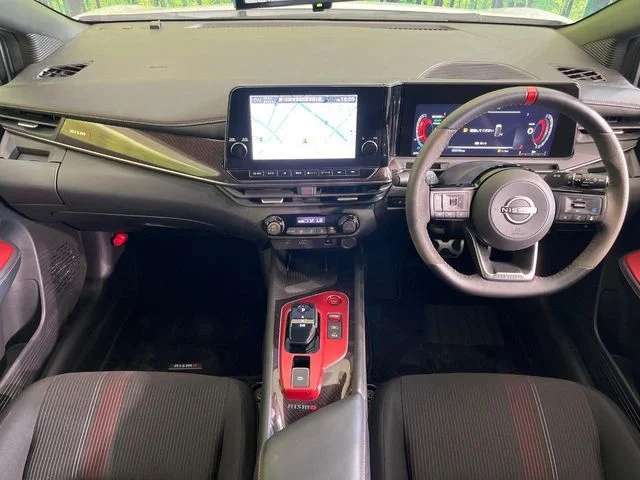 Nissan AURA NISMO photo 2