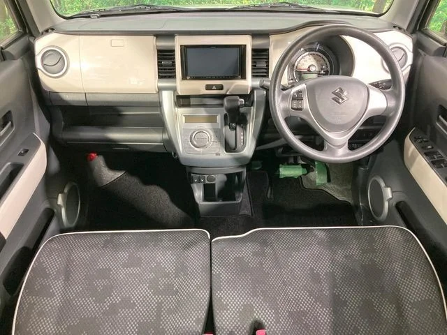 Suzuki HUSTLER G photo 2