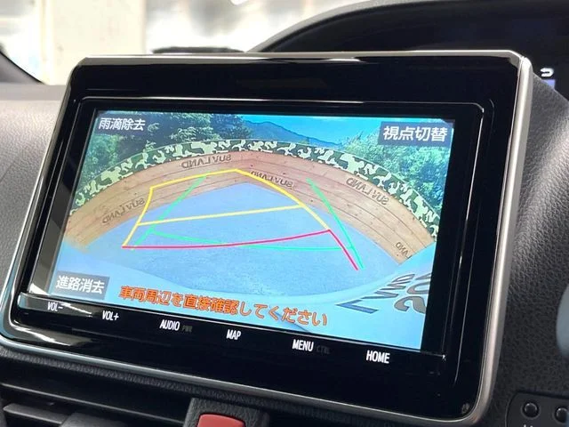 Toyota VOXY HYBRID ZS photo 4