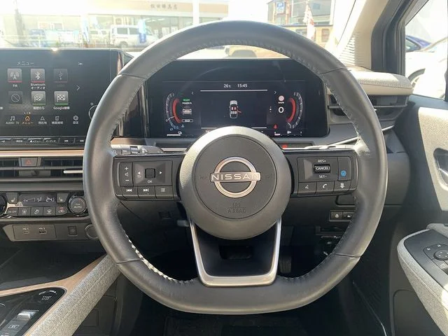 Nissan AURA G　FOUR　レザーエディション photo 4