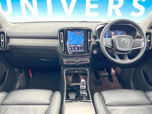 Volvo VOLVO XC40 アルティメット　B4　AWD photo 2