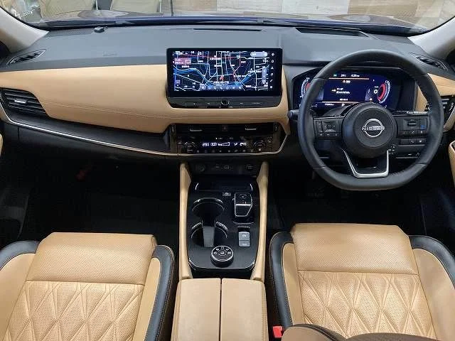 Nissan X-TRAIL HYBRID 4WD G　e−4ORCE photo 2